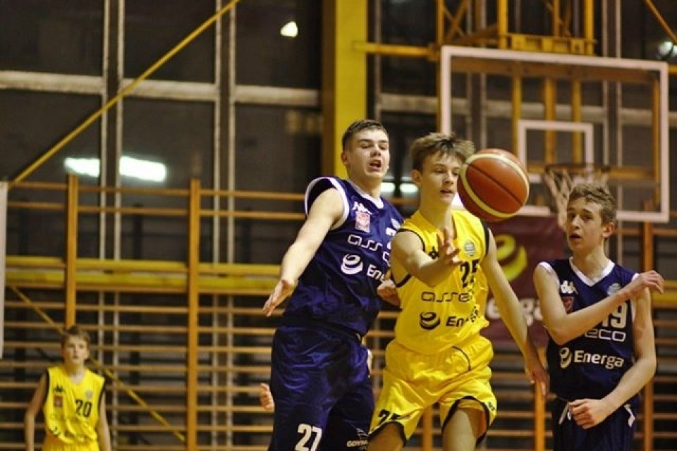 GAK II uległ GAK I 45:108