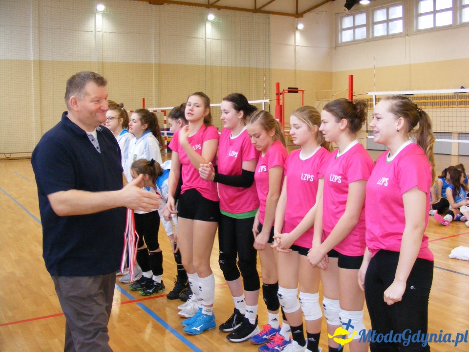 Ogólnopolskie Mistrzostwa Gdyni w Piłce Siatkowej Młodziczek 29.12.2019
