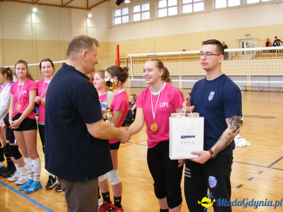 Ogólnopolskie Mistrzostwa Gdyni w Piłce Siatkowej Młodziczek 29.12.2019