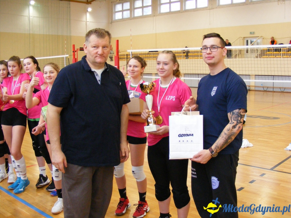 Ogólnopolskie Mistrzostwa Gdyni w Piłce Siatkowej Młodziczek 29.12.2019