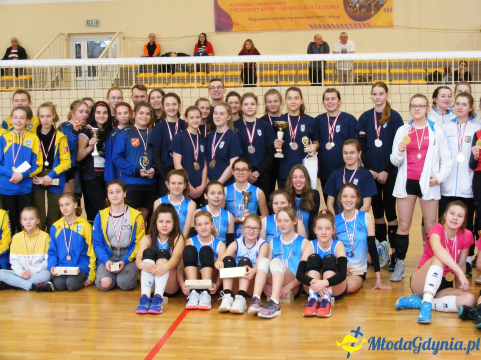 Ogólnopolskie Mistrzostwa Gdyni w Piłce Siatkowej Młodziczek 29.12.2019