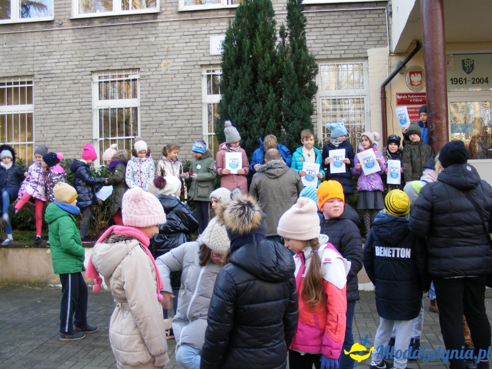 SP 51 - protest przed szkołą 09.01.2020