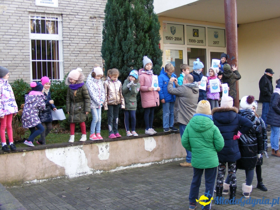 SP 51 - protest przed szkołą 09.01.2020