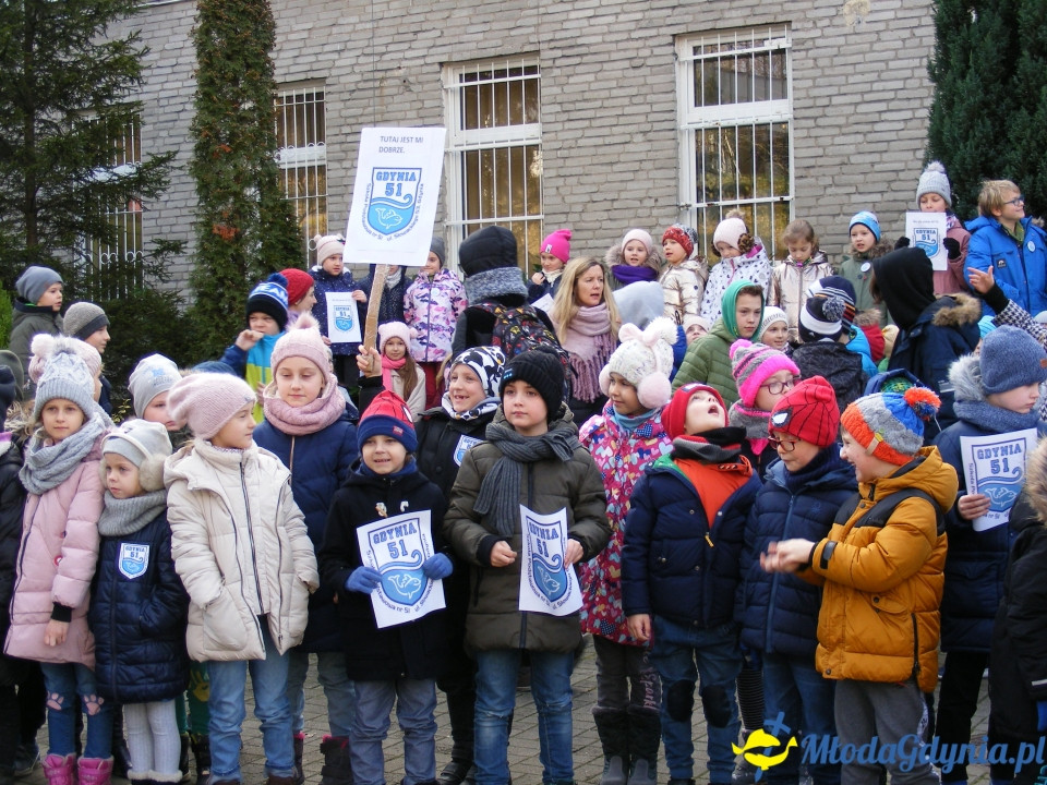 SP 51 - protest przed szkołą 09.01.2020