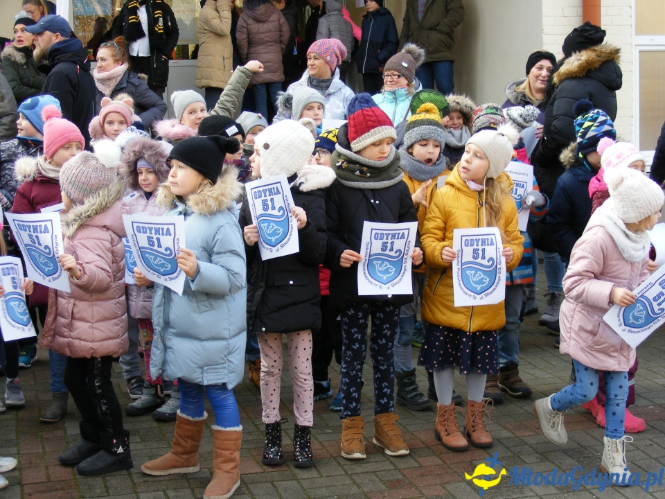 SP 51 - protest przed szkołą 09.01.2020
