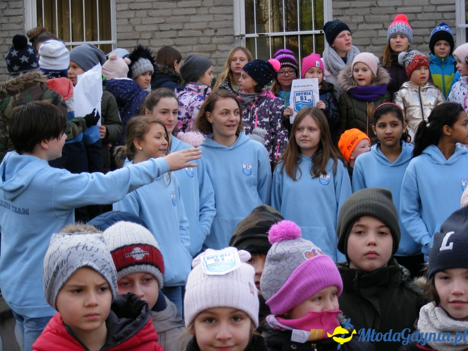 SP 51 - protest przed szkołą 09.01.2020