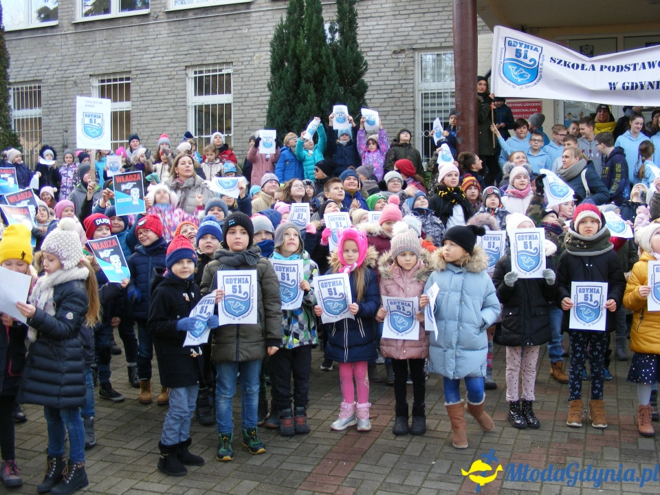 SP 51 - protest przed szkołą 09.01.2020