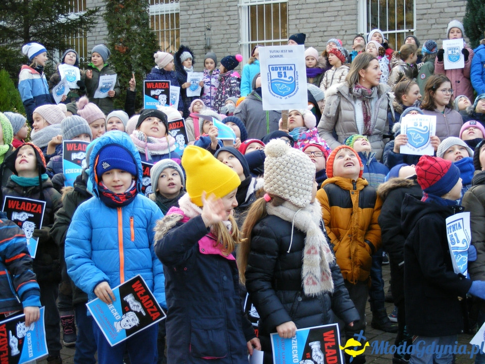 SP 51 - protest przed szkołą 09.01.2020