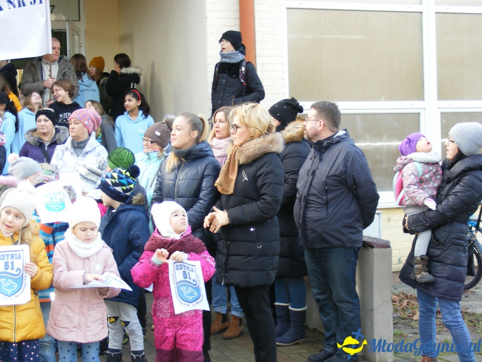 SP 51 - protest przed szkołą 09.01.2020