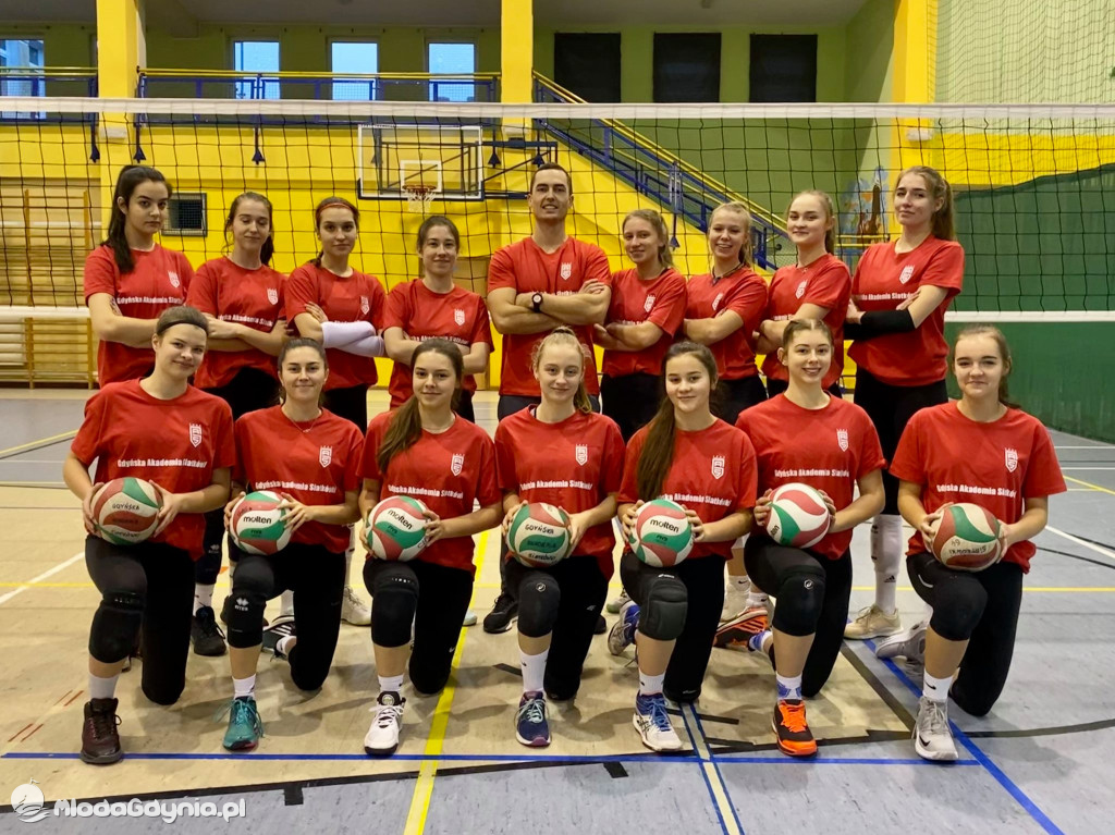 Gdyńska Akademia Siatkówki na obozie w Łebie 2020