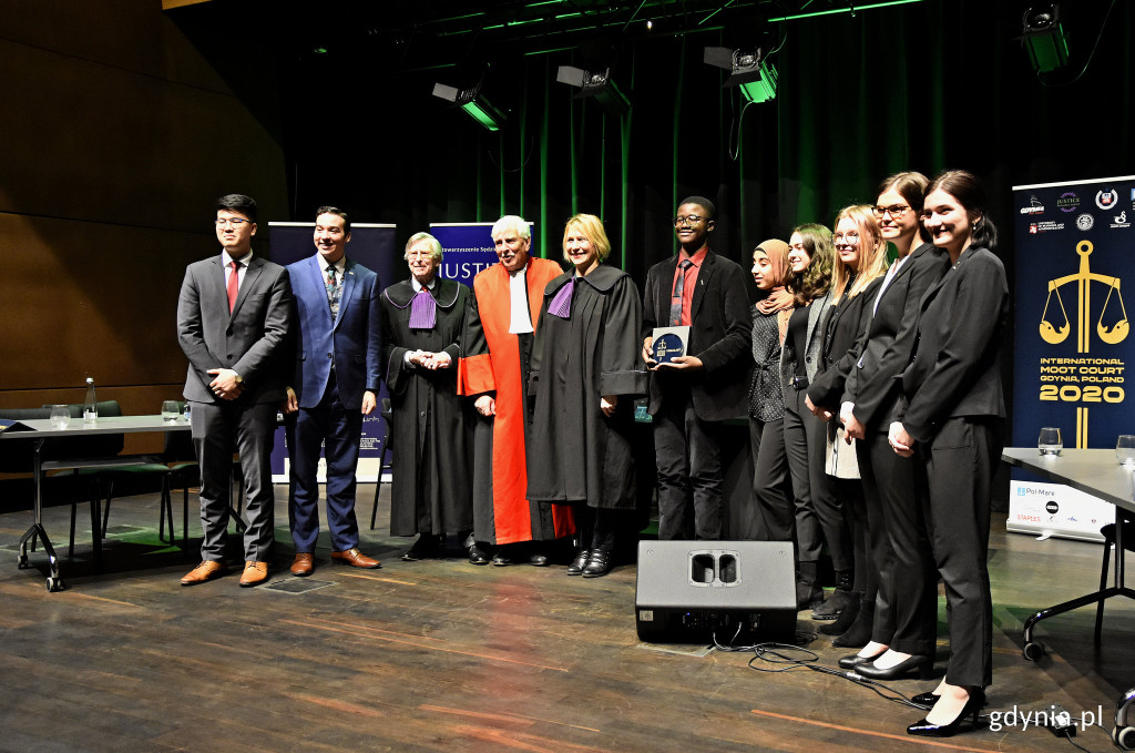 Znamy zwycięzców międzynarodowych zawodów prawniczych