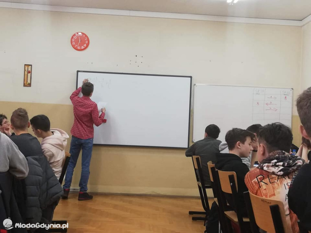 SP 16 Mecz Matematyczny III rundy rozgrywek