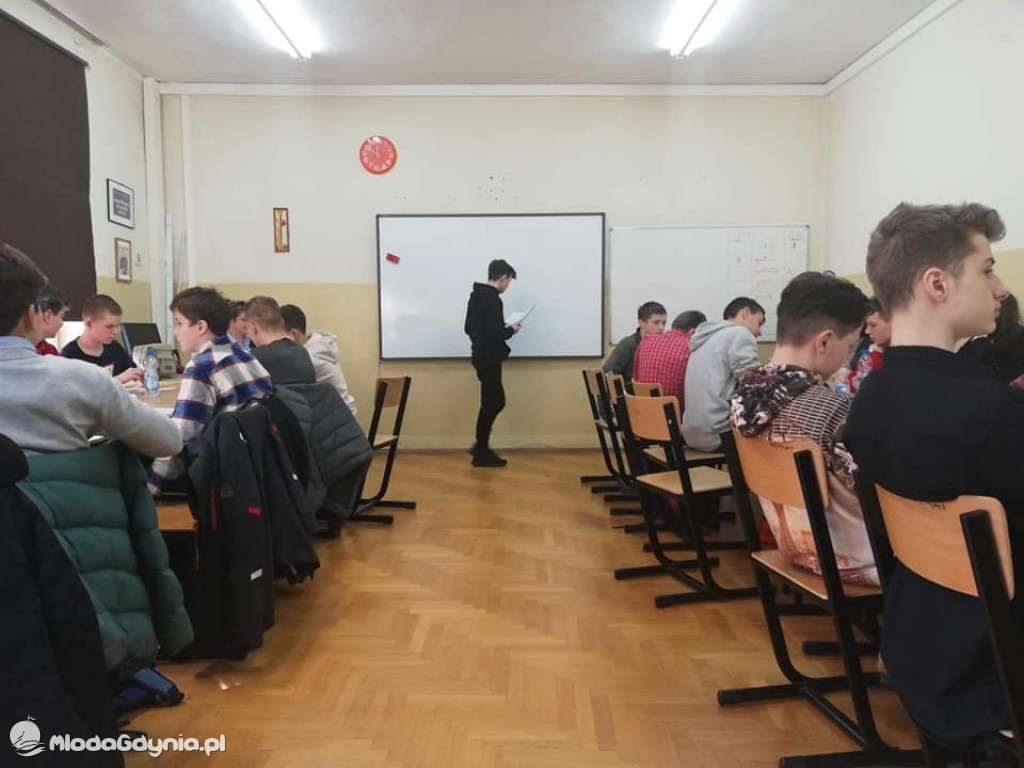 SP 16 Mecz Matematyczny III rundy rozgrywek