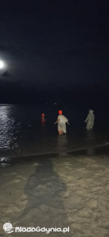 Piżamowa kąpiel z Gdyńskimi Morsami