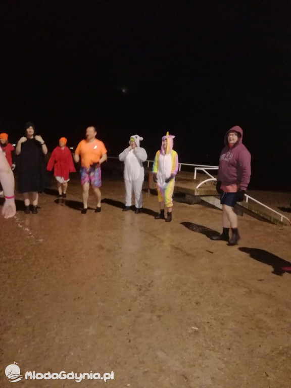 Piżamowa kąpiel z Gdyńskimi Morsami