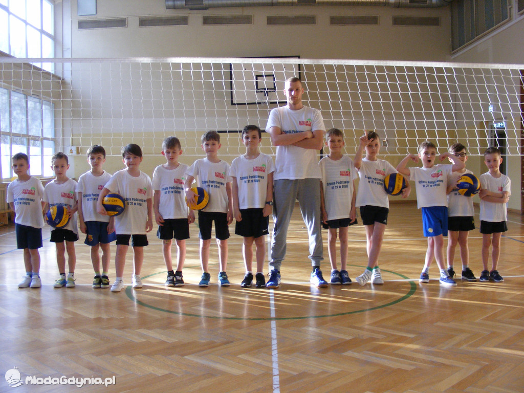 SP 21 - siatkarska klasa sportowa