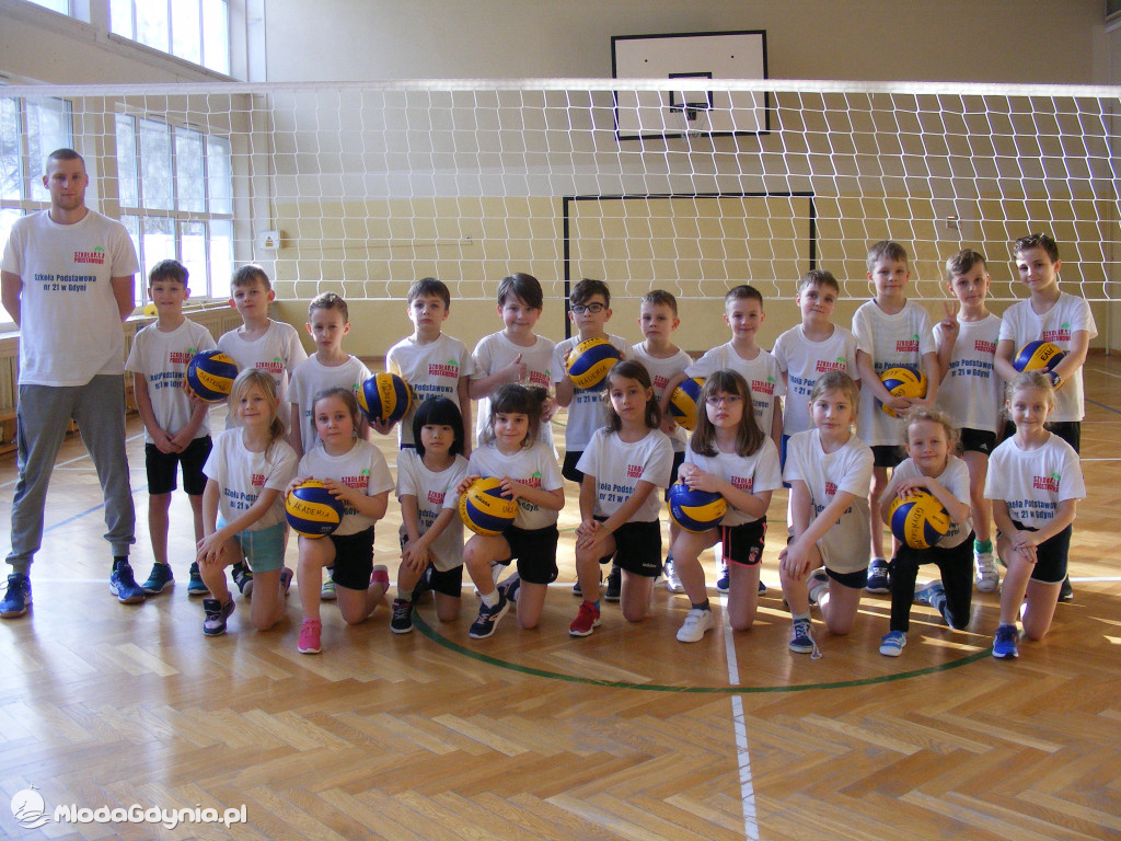 SP 21 - siatkarska klasa sportowa