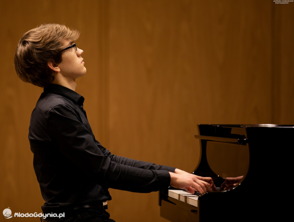 Koncert uczniów klas fortepianu I i II stopnia