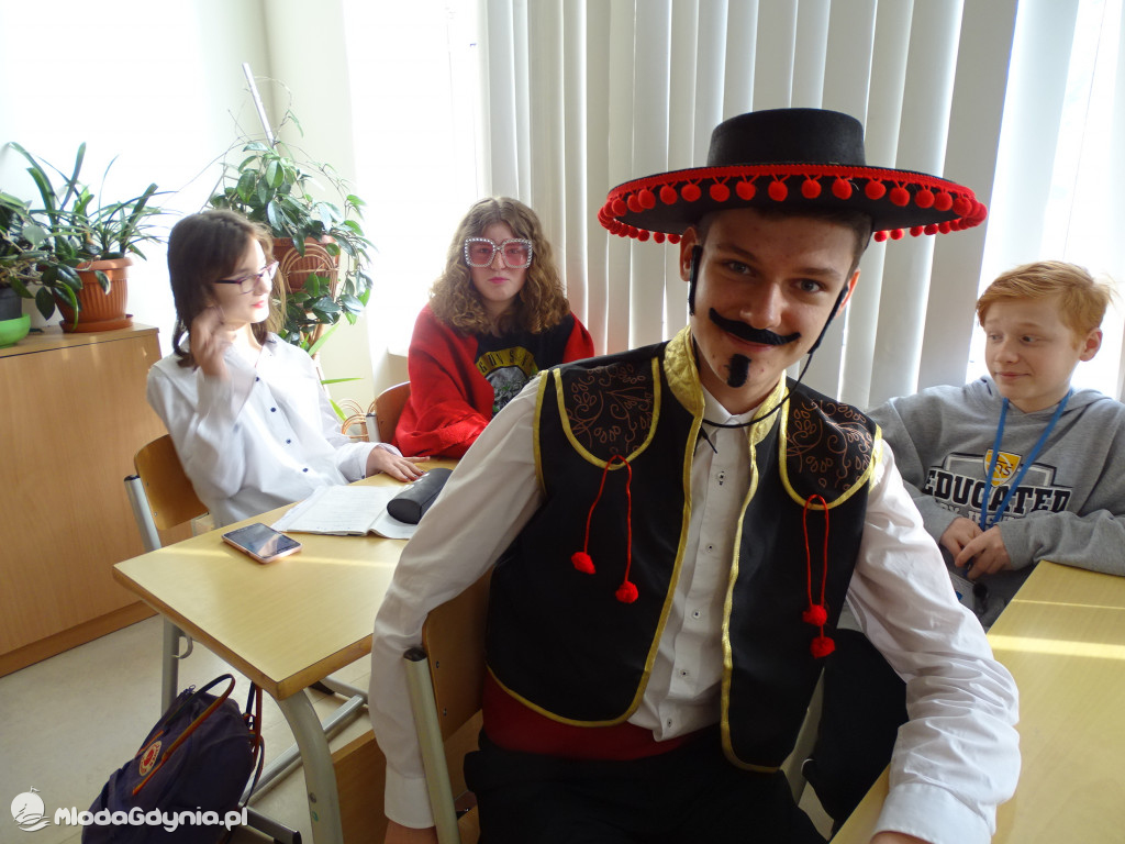 Dzień Hiszpański, czyli hiszpański karnawał u Jezuitów