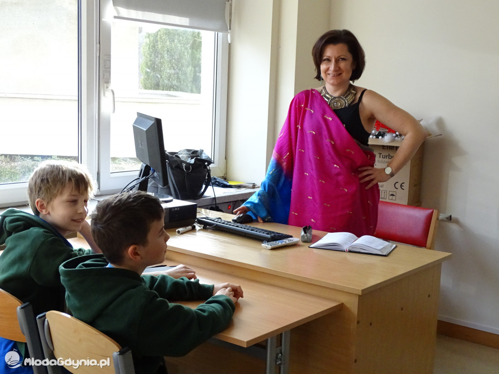 Dzień Hiszpański, czyli hiszpański karnawał u Jezuitów