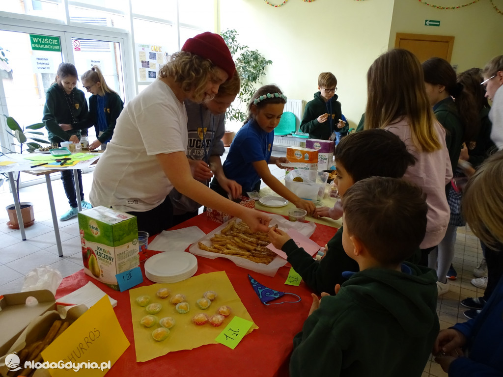 Dzień Hiszpański, czyli hiszpański karnawał u Jezuitów