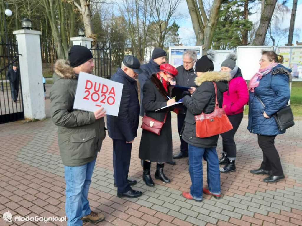 Zbiórka podpisów dla kandydata na Prezydenta RP - Andrzej Duda