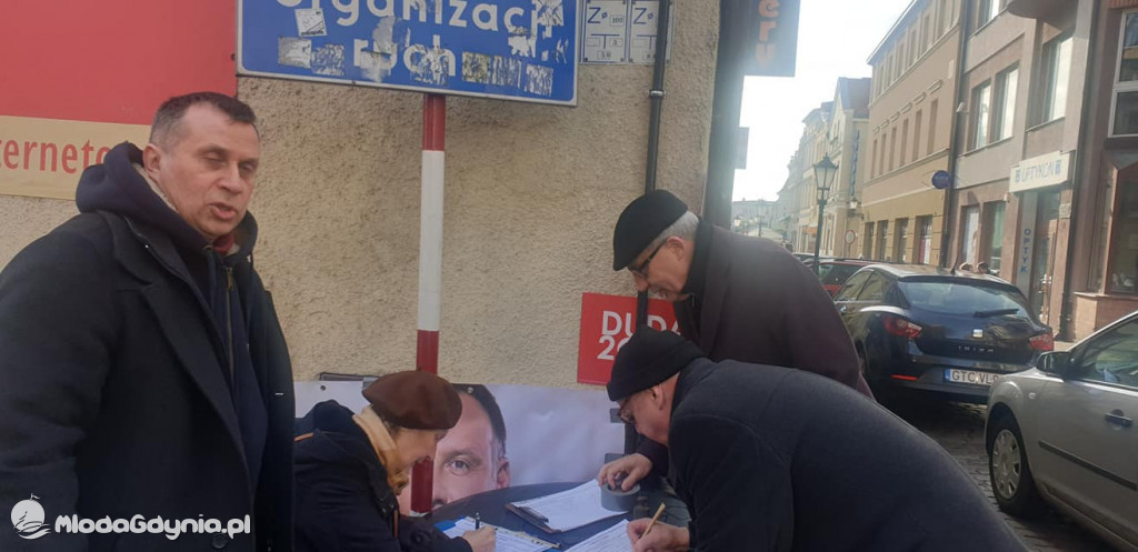 Zbiórka podpisów dla kandydata na Prezydenta RP - Andrzej Duda