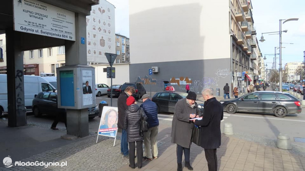 Zbiórka podpisów dla kandydata na Prezydenta RP - Małgorzata Kidawa-Błońska