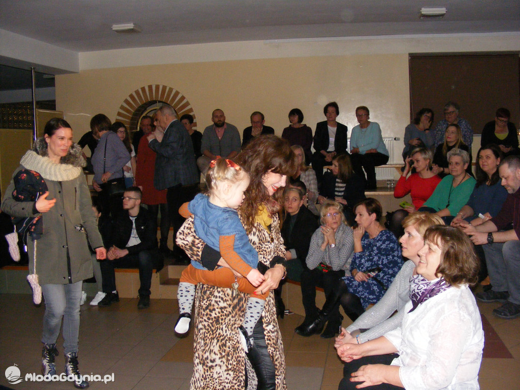 SP 28 - koncert miłość nie jedno ma imię