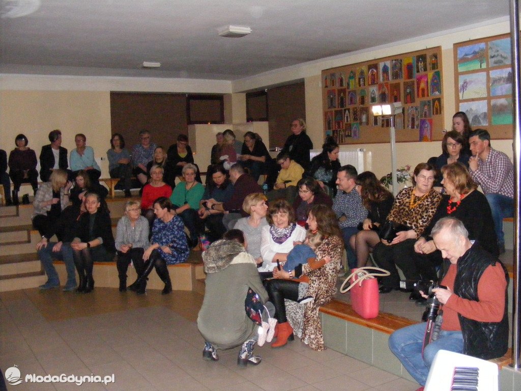 SP 28 - koncert miłość nie jedno ma imię