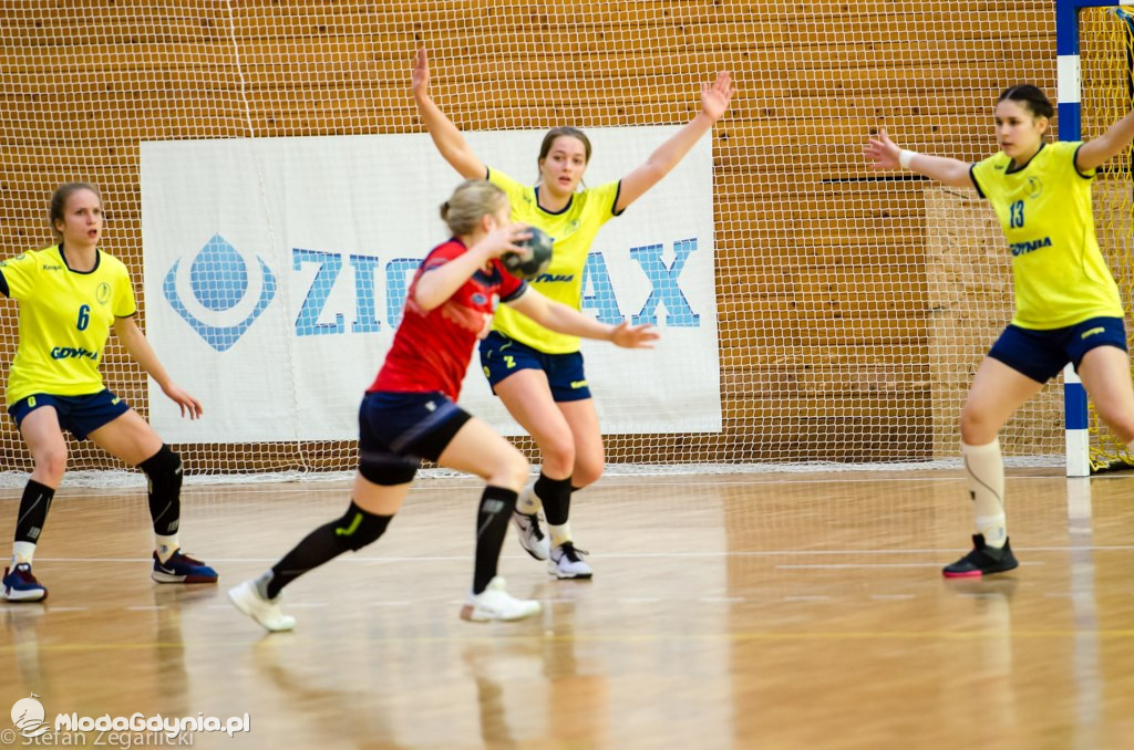 1/4 Mistrzostw Polski Juniorek w Kielcach