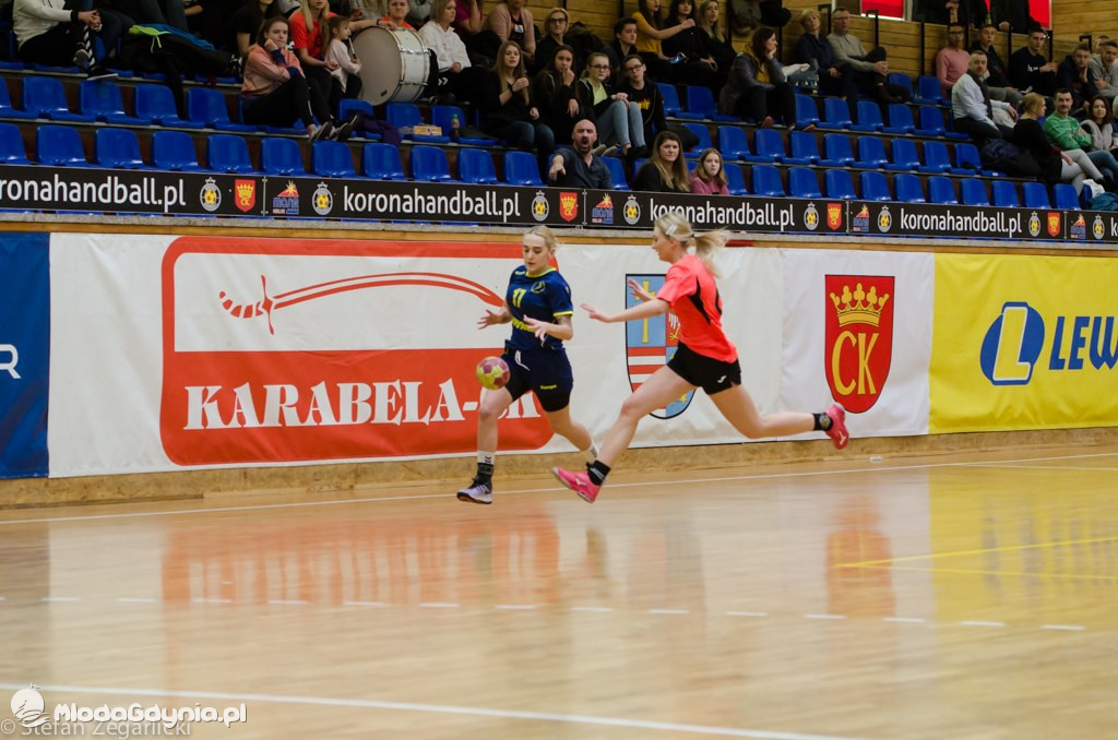 1/4 Mistrzostw Polski Juniorek w Kielcach