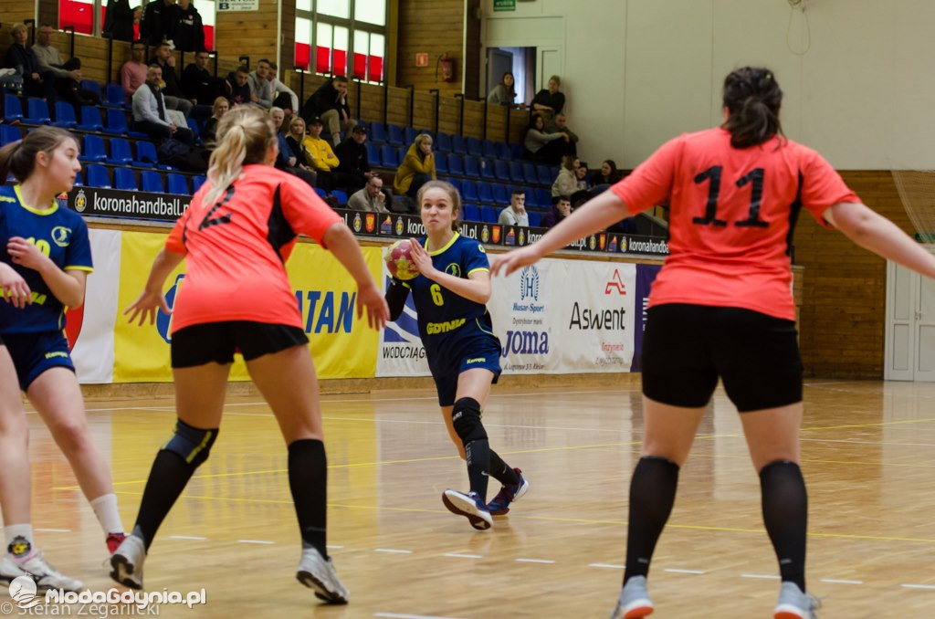 1/4 Mistrzostw Polski Juniorek w Kielcach