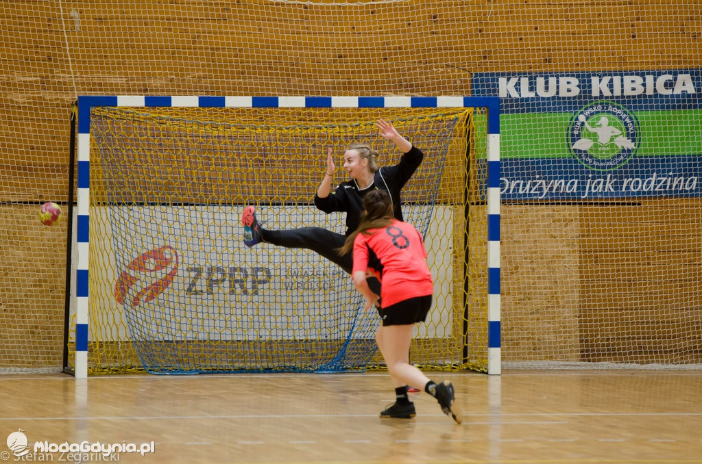 1/4 Mistrzostw Polski Juniorek w Kielcach