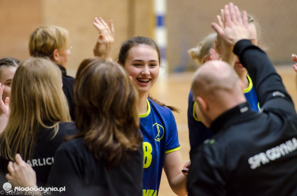 1/4 Mistrzostw Polski Juniorek w Kielcach