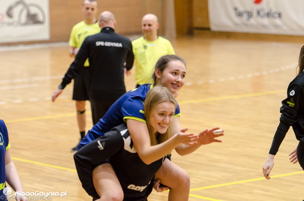 1/4 Mistrzostw Polski Juniorek w Kielcach