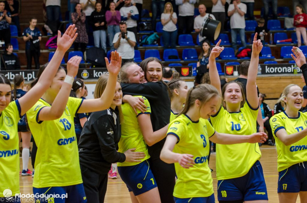 1/4 Mistrzostw Polski Juniorek w Kielcach