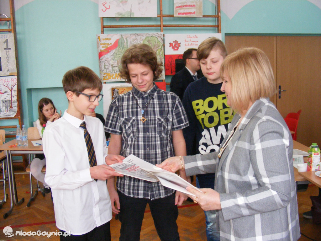 III edycja Międzyszkolnego Konkursu Wiedzy o Żołnierzach Niezłomnych w SP 13