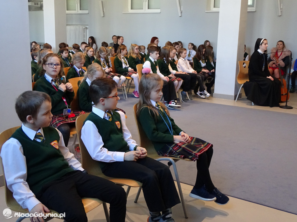 Środa Popielcowa w Zespole Szkół Jezuitów