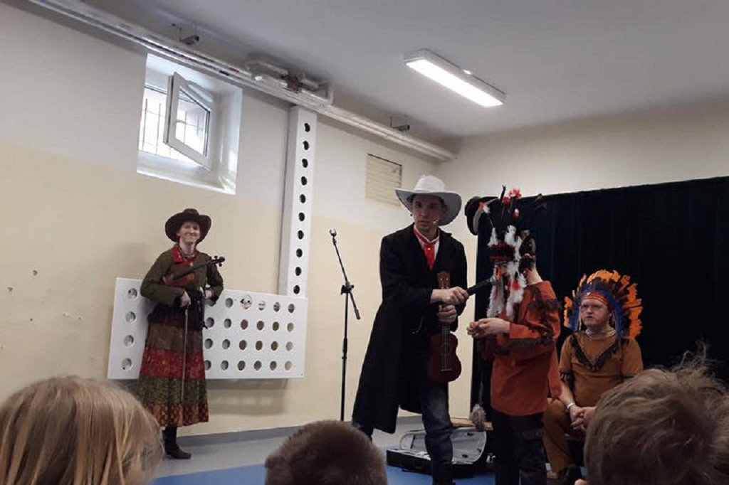 Dziki Zachód w SP 16