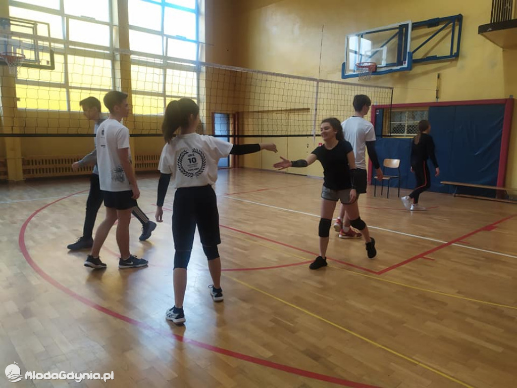 XIV LO - Mistrzostwa Szkoły w Siatkówce