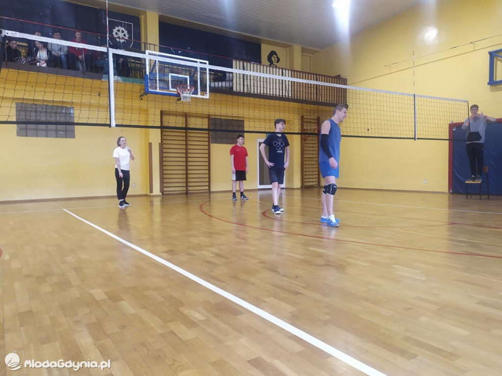 XIV LO - Mistrzostwa Szkoły w Siatkówce