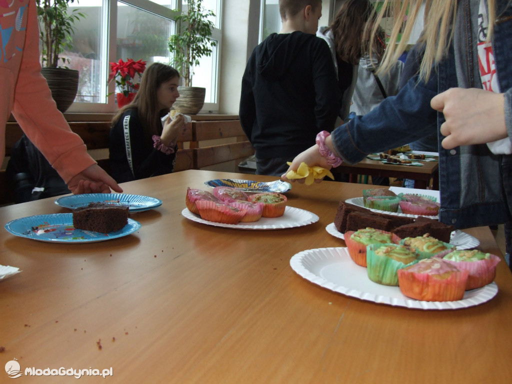 SP 21 - DZIEŃ WYPIEKÓW DOMOWYCH