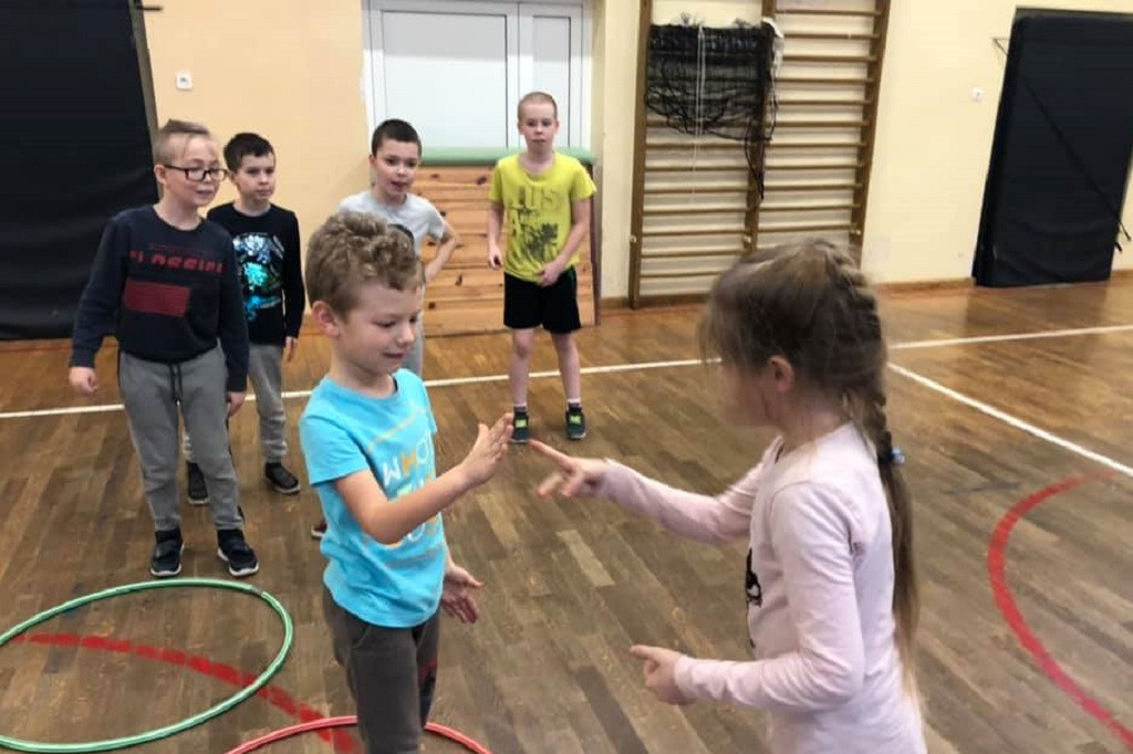 SP 33 zajęcia z Gier i zabaw ruchowych