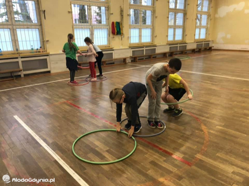 SP 33 zajęcia z Gier i zabaw ruchowych