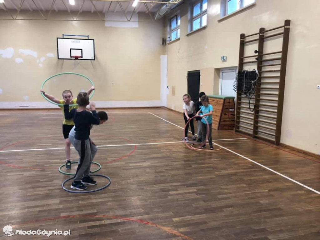 SP 33 zajęcia z Gier i zabaw ruchowych