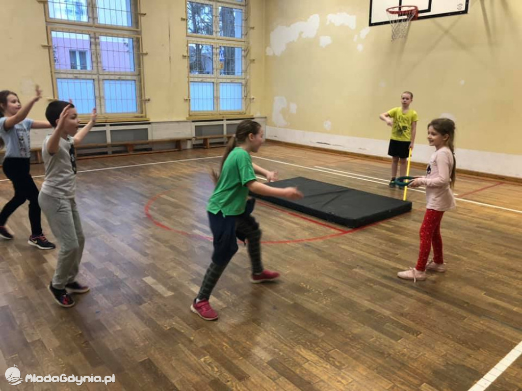 SP 33 zajęcia z Gier i zabaw ruchowych