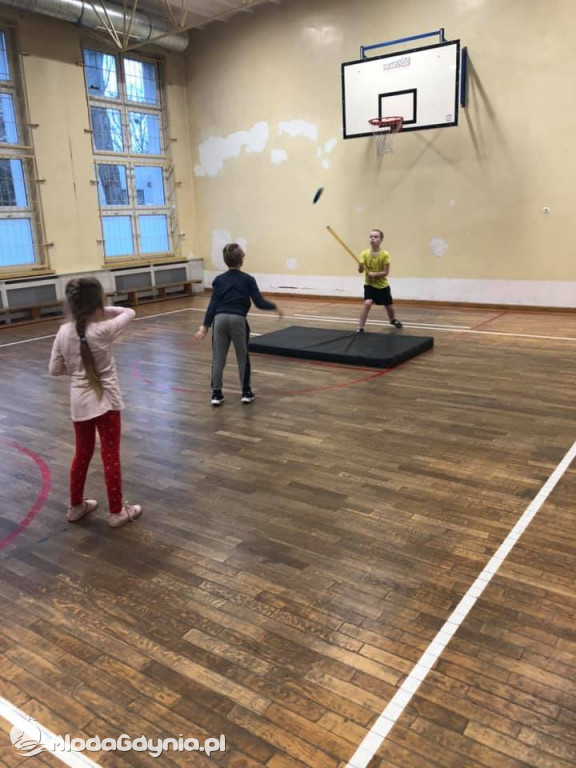 SP 33 zajęcia z Gier i zabaw ruchowych