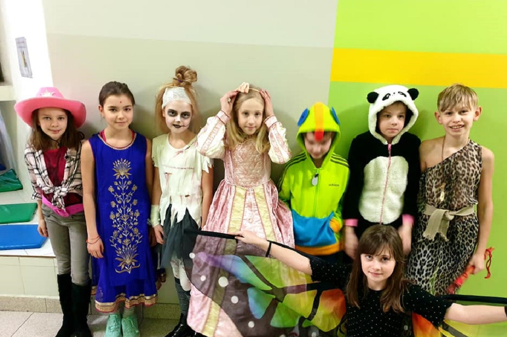 SP 18 - Bal karnawałowy klas starszych