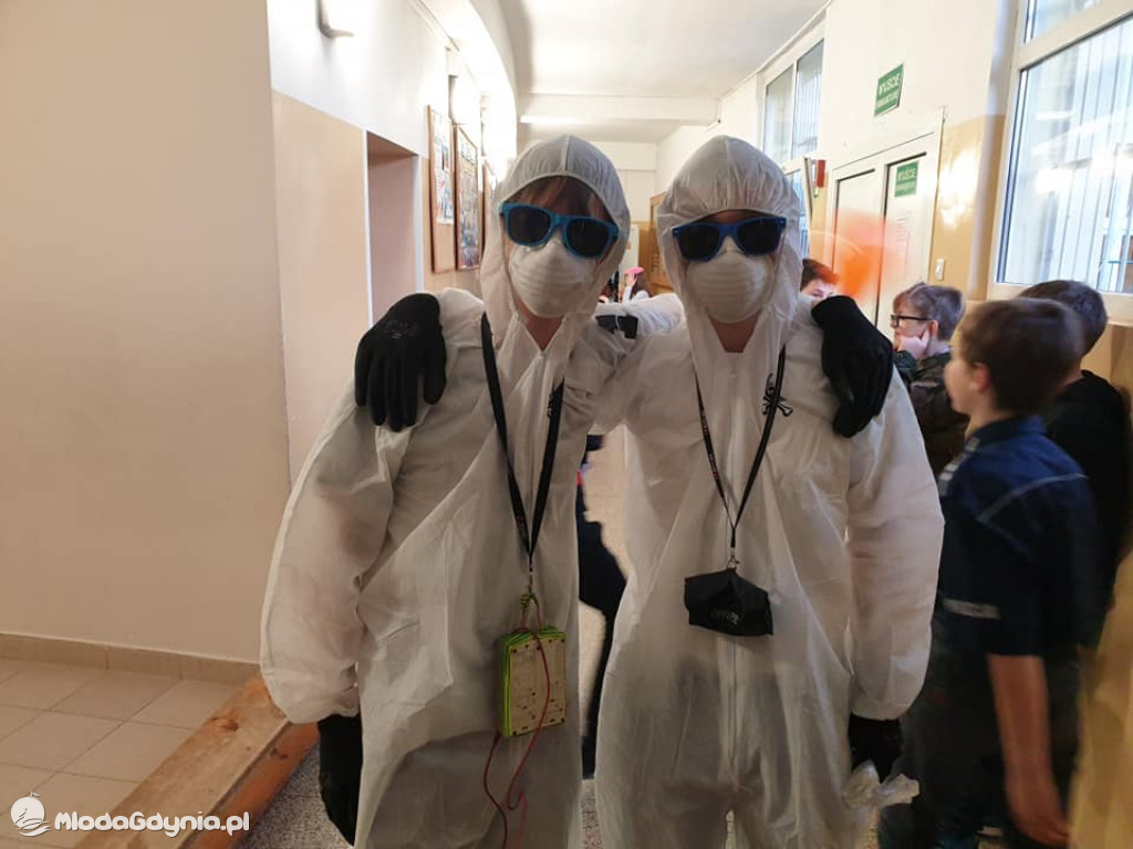 SP 18 - Bal karnawałowy klas starszych